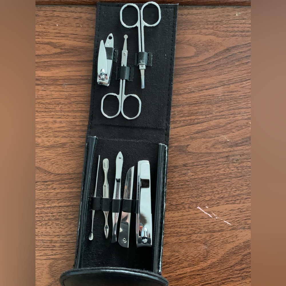 Manicure kit